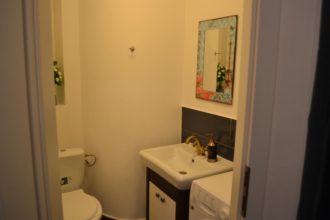 부쿠레슈티 Victoria Plaza Two Bdr Apt 아파트 외부 사진